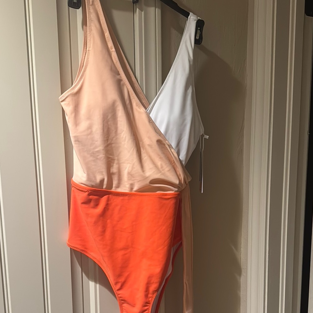 Cupshe Peach and Orange One-Piece Swimsuit